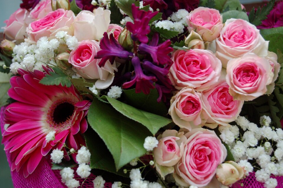 Floral petal bouquet