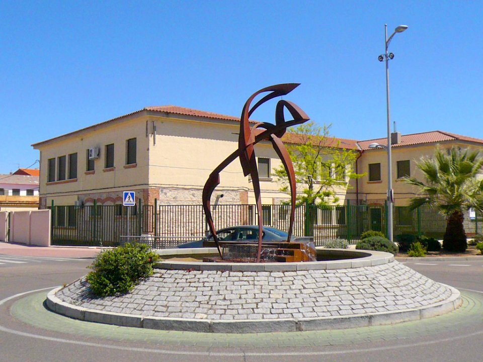 Torrijos - Escultura 01