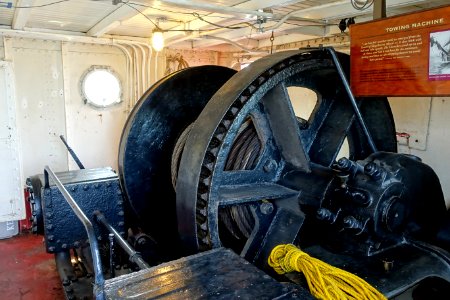 Towing machine - Hercules - Hyde Street Pier - San Francisco, CA DSC02283