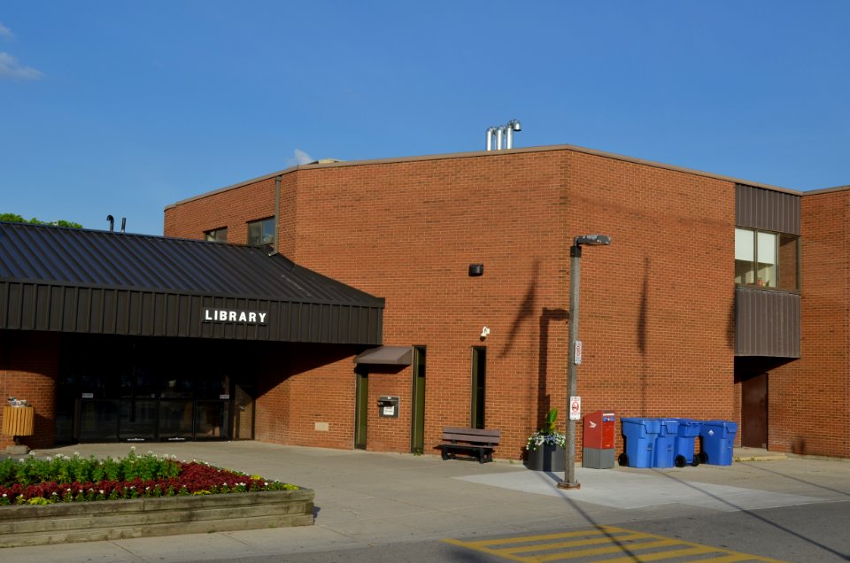 ThornhillCommunityCentreLibrary4