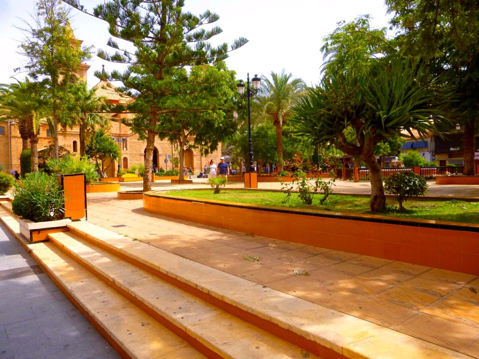Torrevieja - Plaza de la Constitución 12