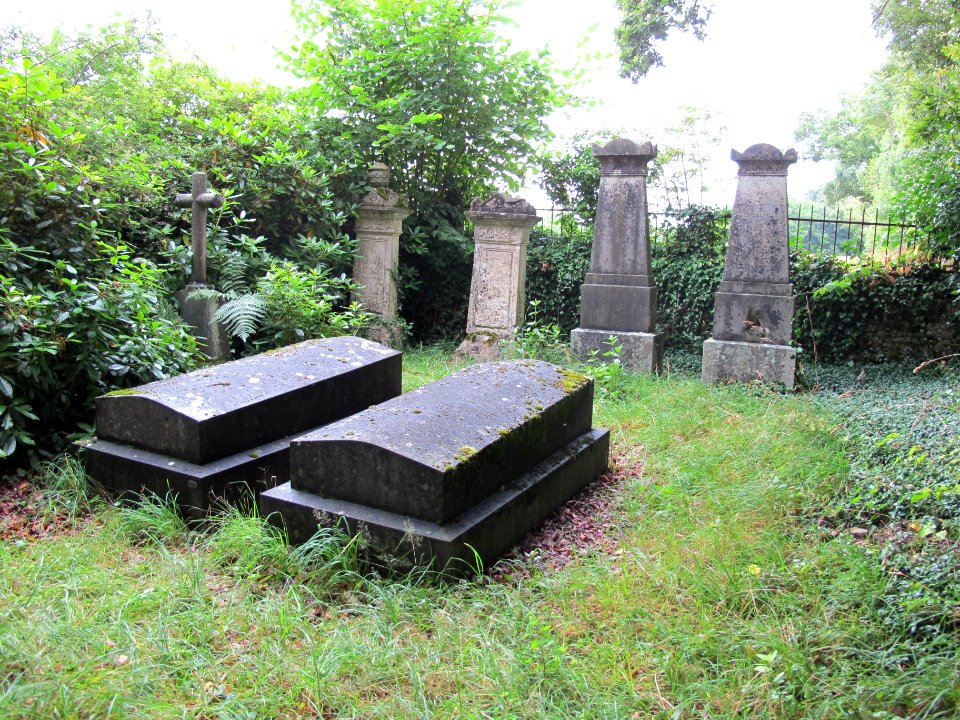 Tombe-de-Pierre Tranquille Husnot 01