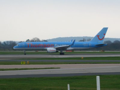 Thomson G-BYAY takeoff