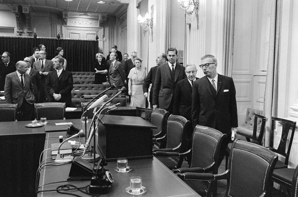 V.l.n.r. Marga Klompé (KVP), Joseph Luns (KVP), Barend Biesheuvel (ARP) Jan De …, Bestanddeelnr 919-8307