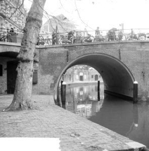 Utrecht stadsgezichten oa Dom, Oude Gracht , binnenstad, Bestanddeelnr 916-1796