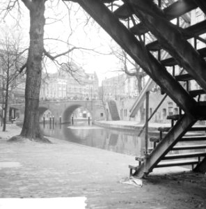 Utrecht stadsgezichten oa Dom, Oude Gracht , binnenstad, Bestanddeelnr 916-1799