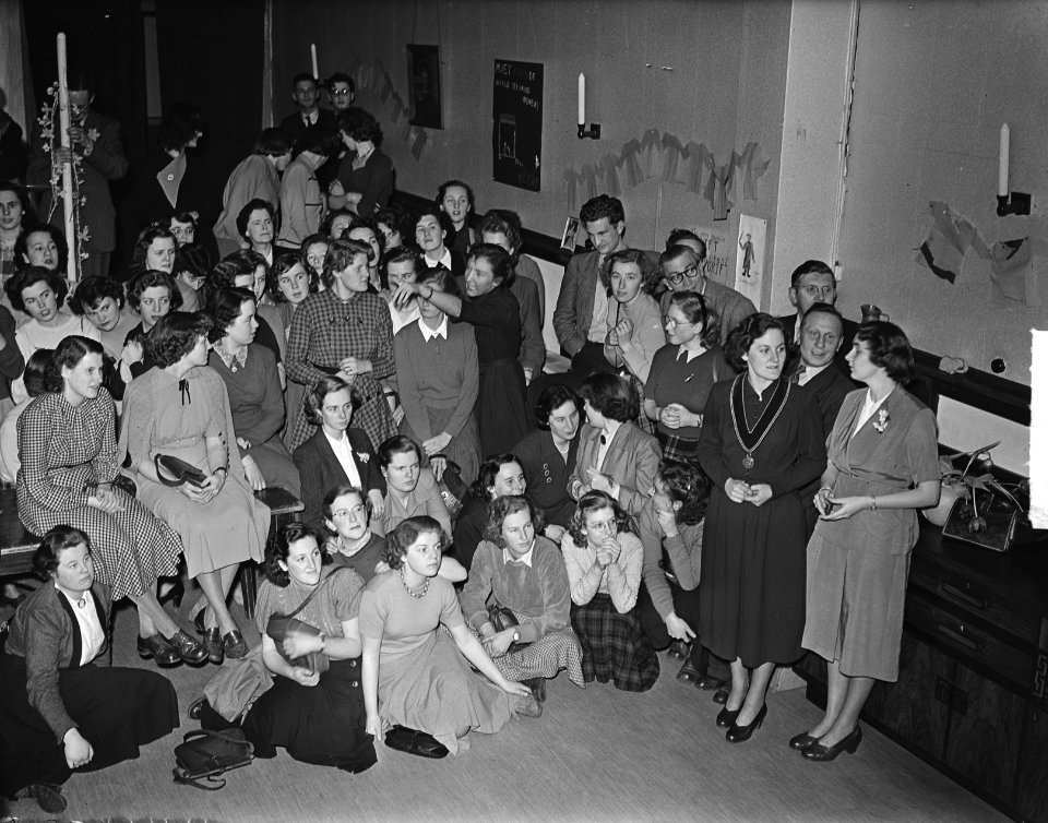 Utrecht Stud Corps Opening atelier bij KVSV, Bestanddeelnr 904-4436