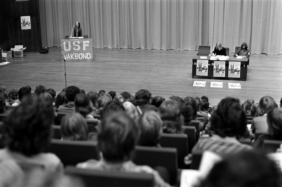 Utrechtse studentenvereniging USF houdt bijeenkomst voor eerstejaars studenten i, Bestanddeelnr 925-8308