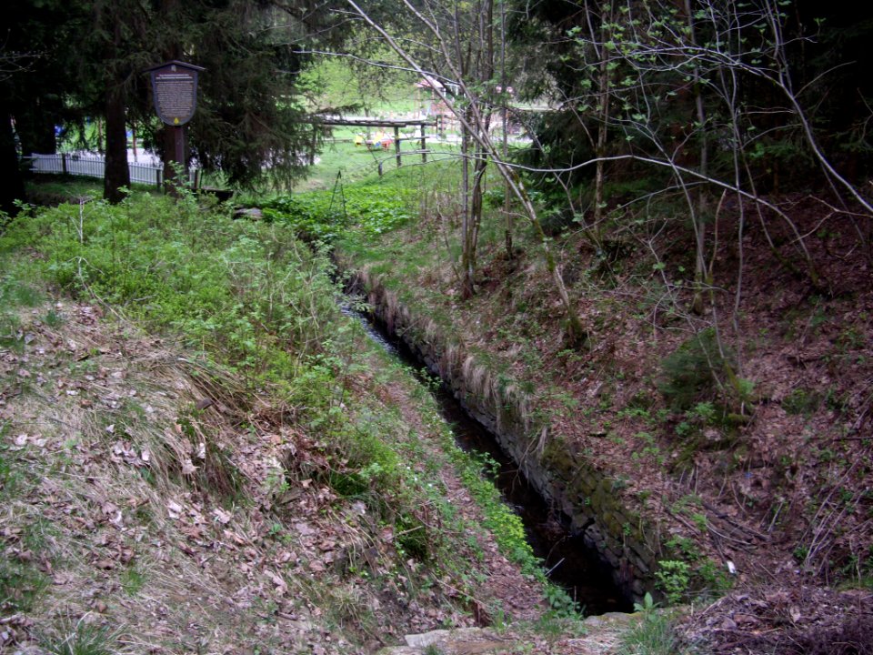 Unterer-Flambacher-Wasserlauf-01