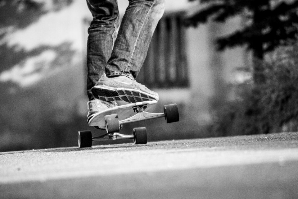 Road man longboard photo