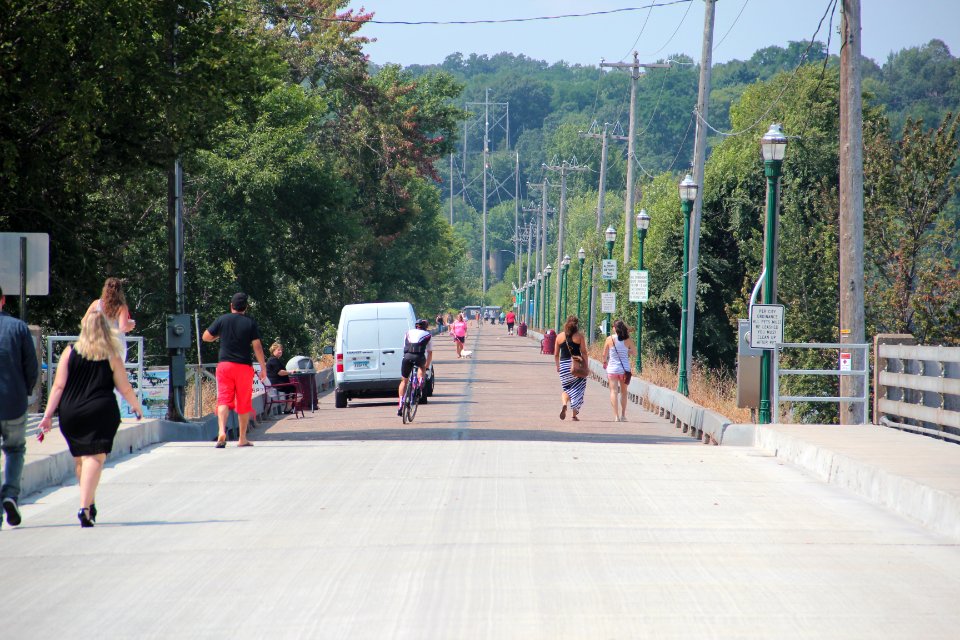 Walnut Street Causeway Bridge Hudson, WI Aug 2018 2