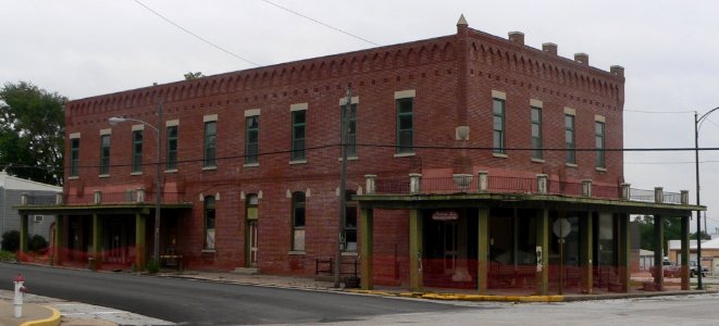 Walnut Inn (Tarkio, MO) from SE 3