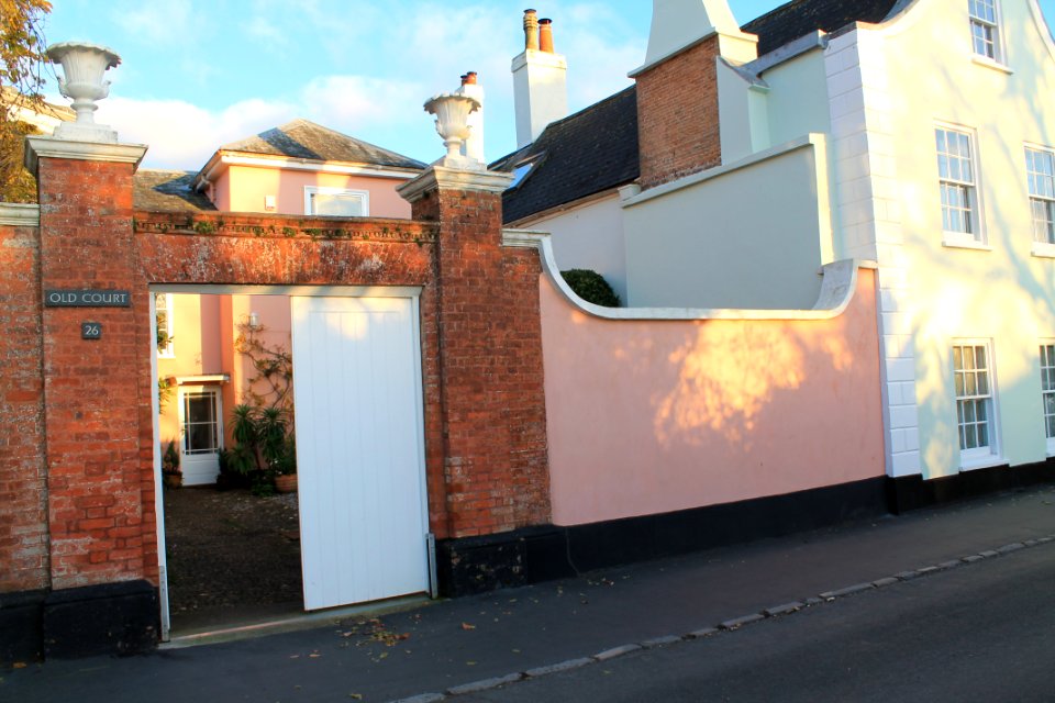 Wall And Gates Of No 26