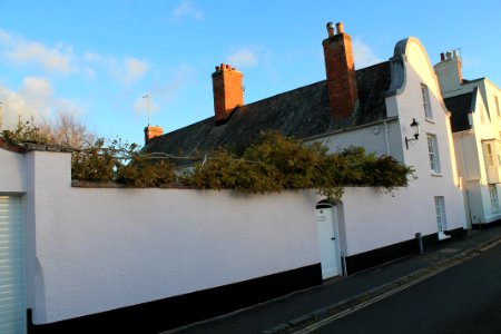 Wall And Piers Of No 35