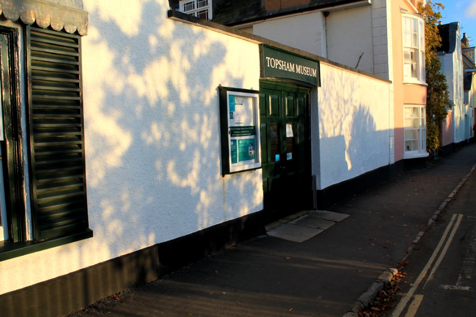 Wall And Gates Of No 25