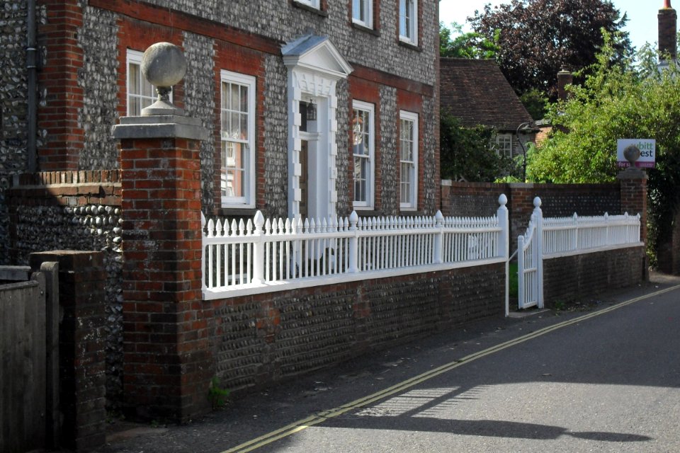 Wall at Southdown House, Old London Road, Patcham (NHLE Code 1380632) (August 2010)