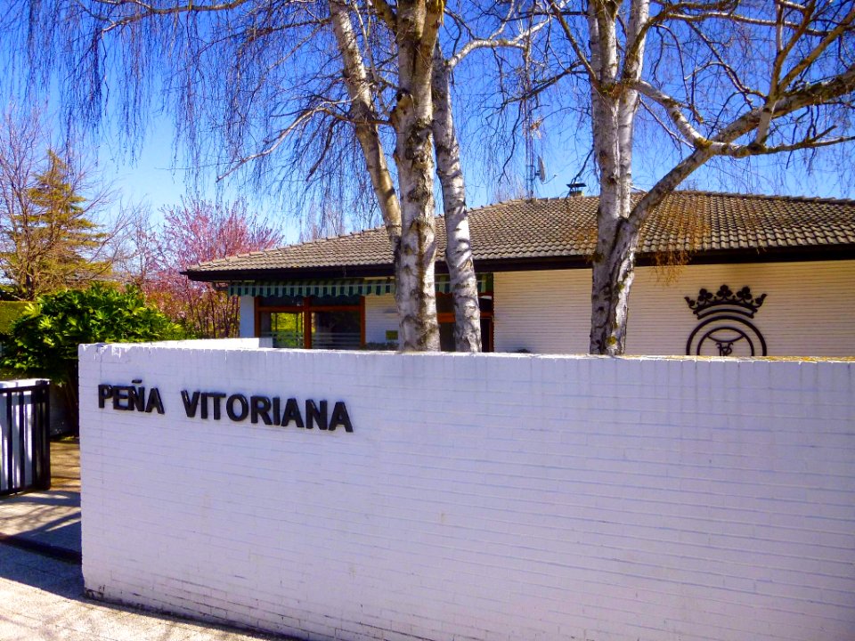 Vitoria - Armentia, Peña Vitoriana 3