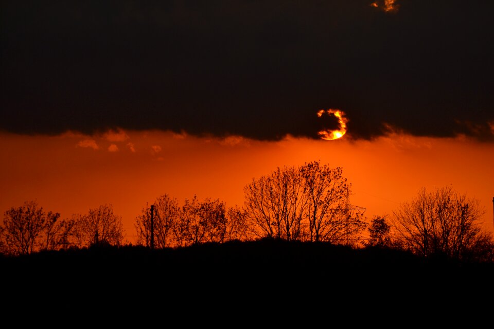 Landscape dusk horizontal photo