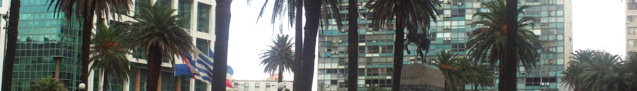 Wikivoyage Montevideo banner Plaza Independencia
