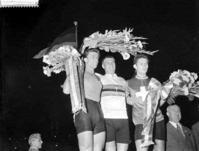 Wereldkampioenschap wielrennen op de baan in Amsterdam. Achtervolging Amateurs. , Bestanddeelnr 910-5835