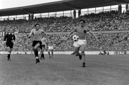 Wereldkampioenschap voetbal 1974 Nederland tegen Uruguay 2-0 spelmomenten, Bestanddeelnr 927-2595