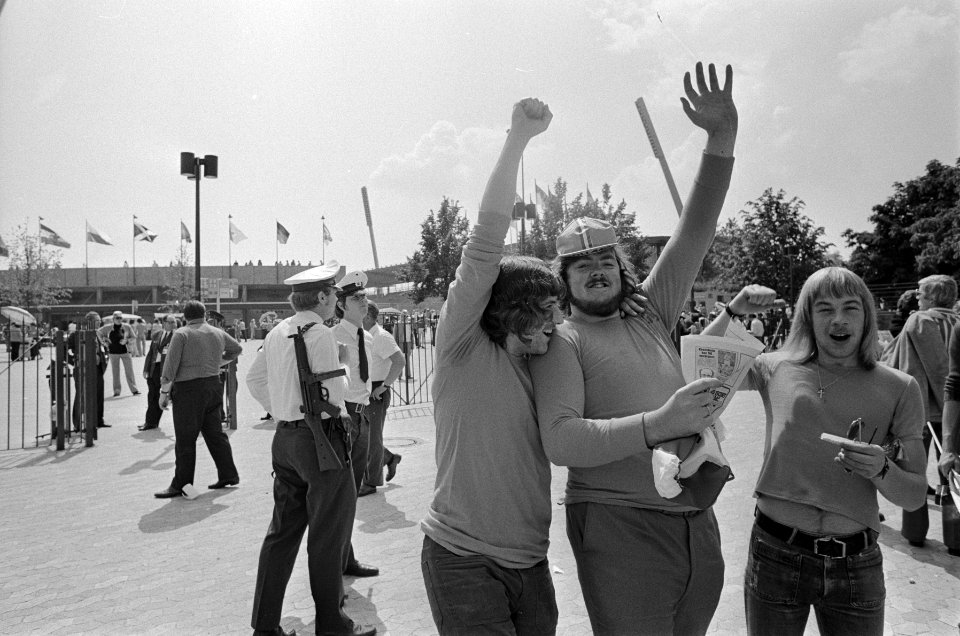 Wereldkampioenschap voetbal 1974 Nederland tegen Uruguay 2-0 supporters, Bestanddeelnr 927-2613