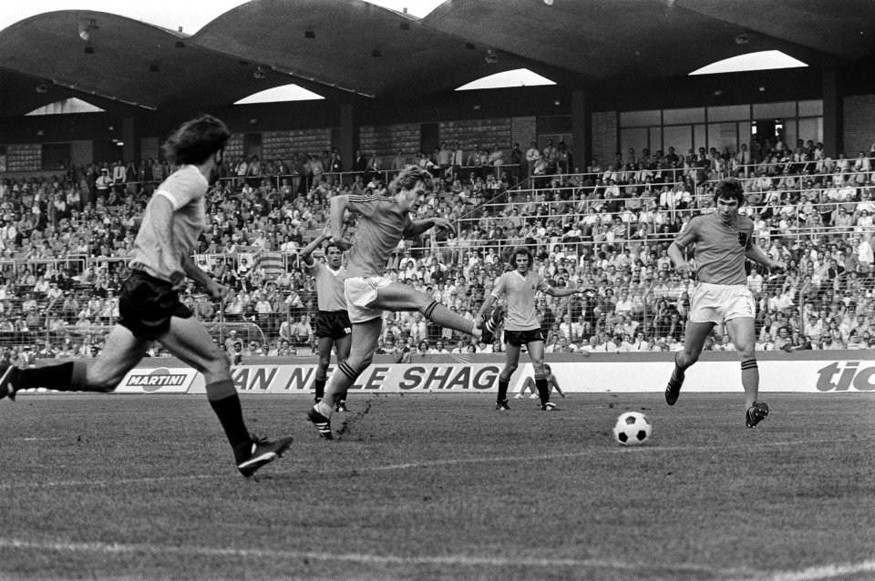 Wereldkampioenschap voetbal 1974 Nederland tegen Uruguay 2-0 Rep scoort 2-0, Bestanddeelnr 927-2580