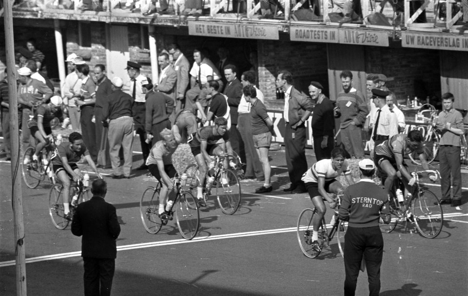 Wereldkampioenschappen wielrennen amateurs op de weg te Zandvoort, Bestanddeelnr 910-5980