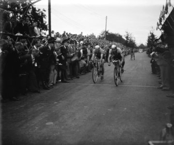 Wereldkampioenschappen Wielrennen op de weg te Valkenburg. Amateurs. 2e, 3e en 4, Bestanddeelnr 902-9321