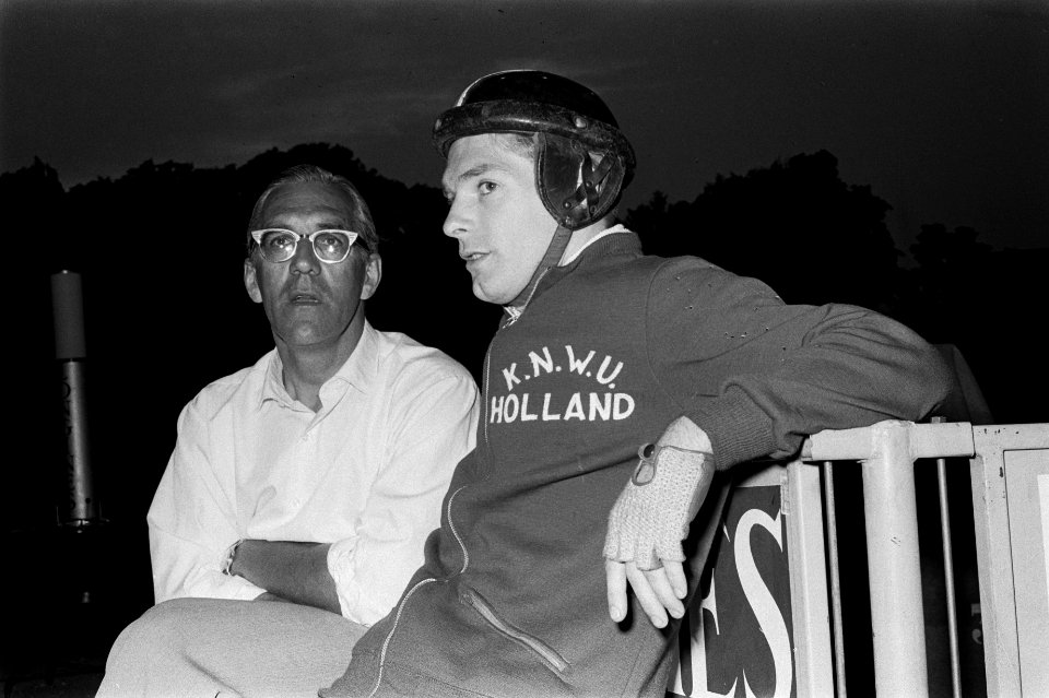 Wereldkampioenschappen wielrennen te Rocourt amateur sprinters Piet van der Tou, Bestanddeelnr 915-3953