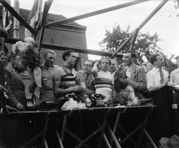 Wereldkampioenschappen Wielrennen op de weg te Valkenburg. Amateurs. Winnaars op, Bestanddeelnr 902-9320
