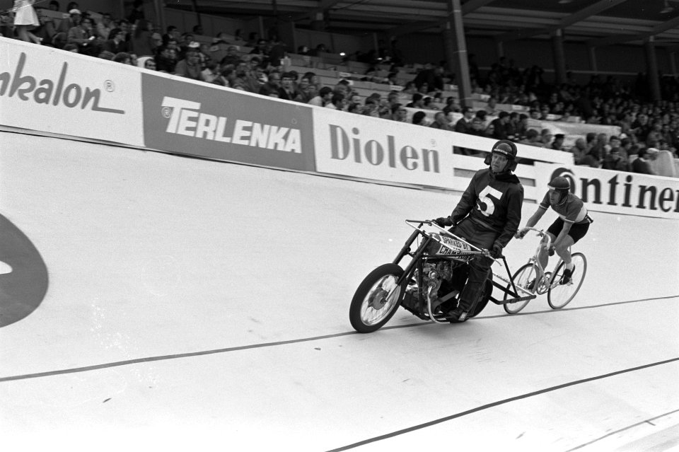 Wereldkampioenschappen wielrennen, Leicester, Engeland finale amateurs stayers, Bestanddeelnr 923-7452