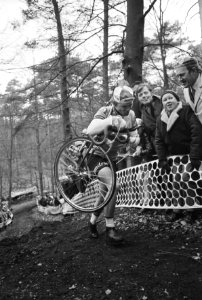 Wereldkampioenschappen veldrijden op de fiets, Apeldoorn nr. 9, 11 E. de Vlaem, Bestanddeelnr 924-3107