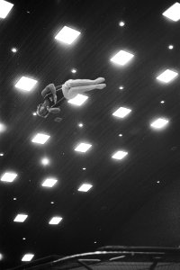 Wereldkampioenschappen trampoline-springen te Amersfoort aktie-opnamen, Bestanddeelnr 921-9037