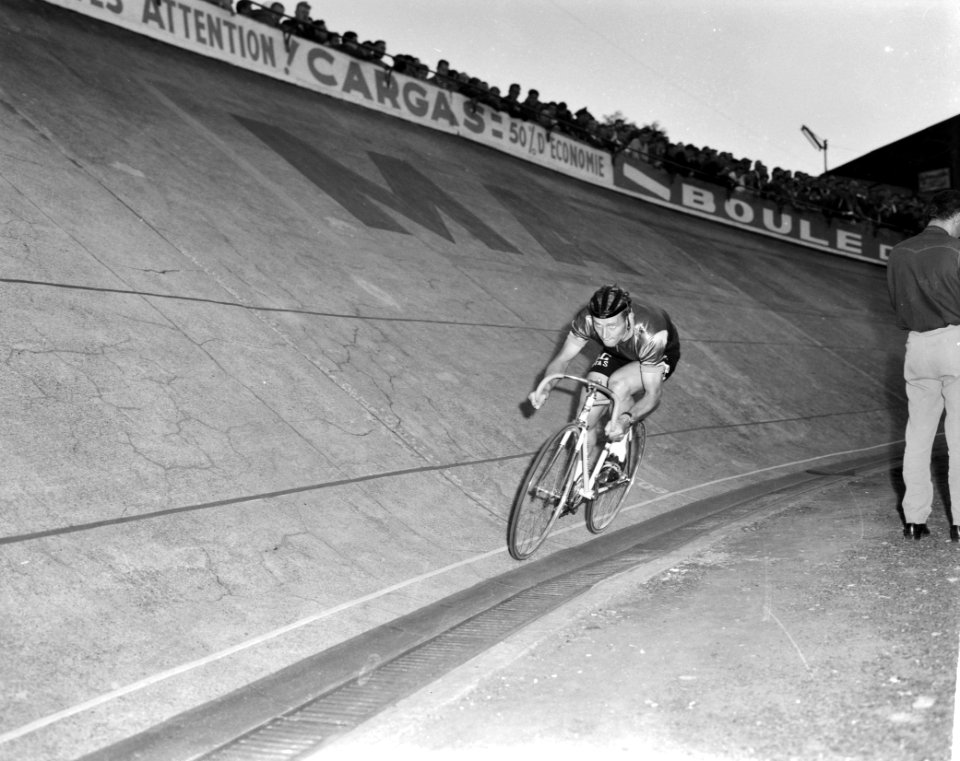 Wereldkampioenschappen te Recourt Sprint amateurs Henk Nijdam, Bestanddeelnr 915-4025