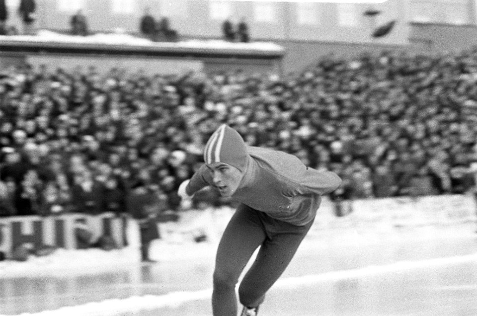 Wereldkampioenschappen schaatsen in Oslo, Schenk in aktie op de 5000 meter, Bestanddeelnr 920-0649
