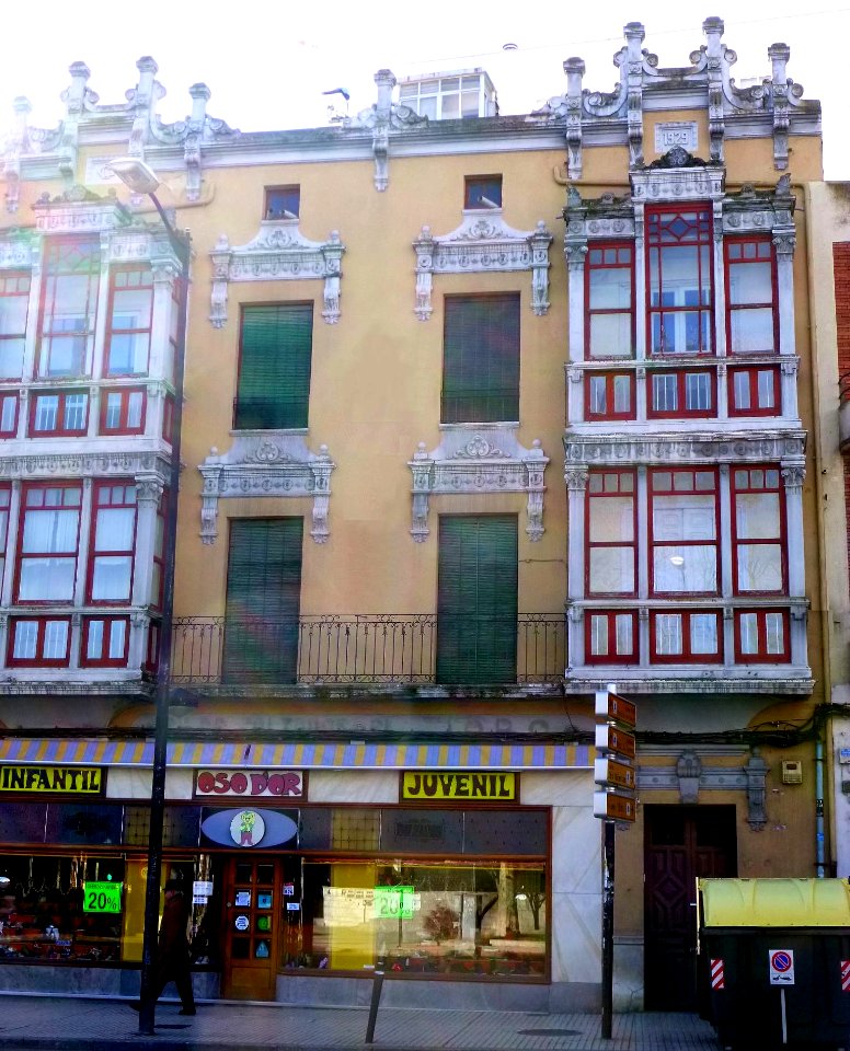 Zamora - Avenida de Portugal, 4 (Casa para Cándido Calvo, arq. Gregorio Pérez Arribas, 1929) 2