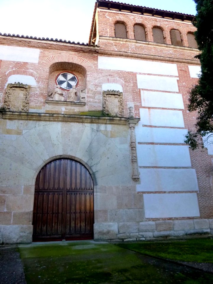Zamora - Monasterio de Santa María la Real de las Dueñas (Dominicas) 01