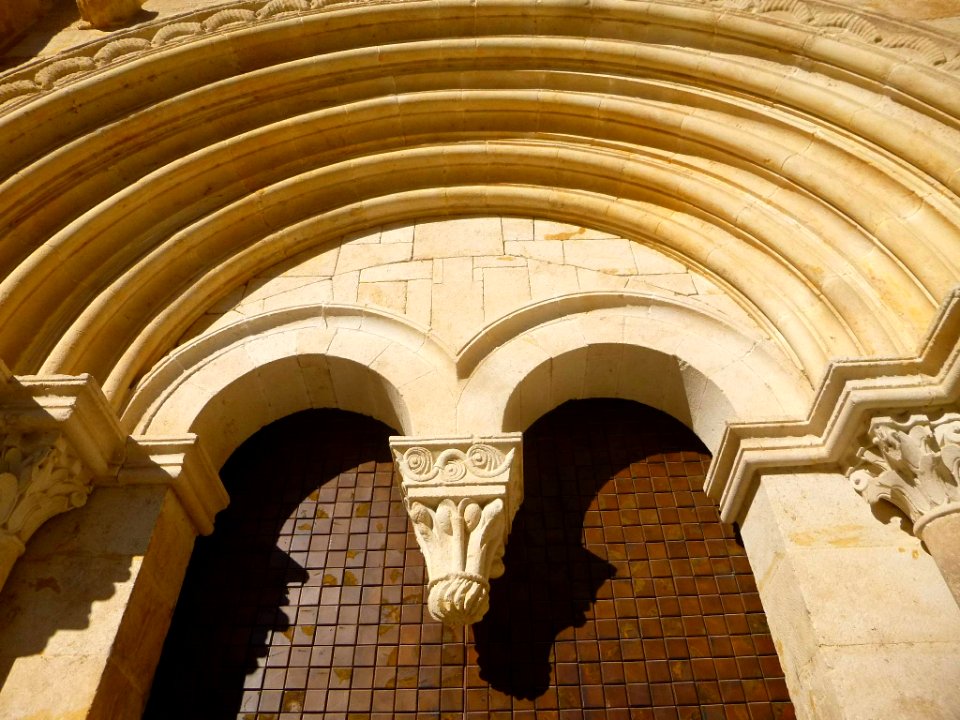 Zamora - Iglesia de Santiago del Burgo 21