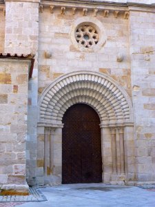 Zamora - Iglesia de Santiago del Burgo 11b