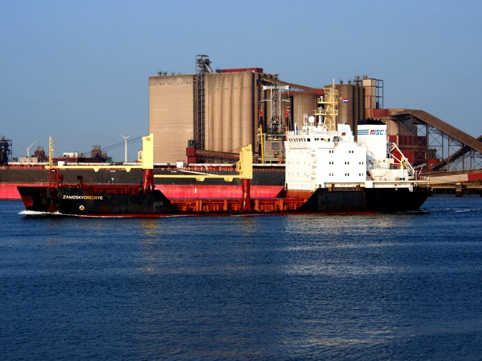 ZAMOSKVORECHYE - IMO 9077587 - Callsign 9HPO5 pic-002
