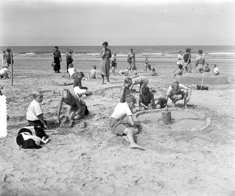 Zandbouwwedstrijd te Zandvoort, Bestanddeelnr 905-8831