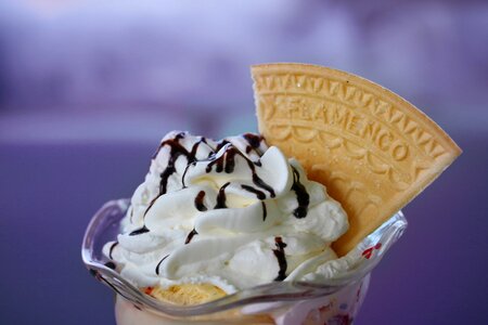 Cup whipped cream wafer
