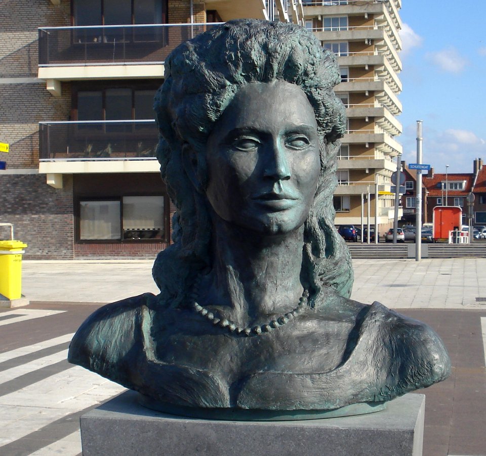 Zandvoort kunstwerk keizerin elisabeth
