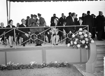 Bezoek van koningin Juliana, prins Bernhard en keizer Haile Selassie aan de DAF , Bestanddeelnr 906-8292