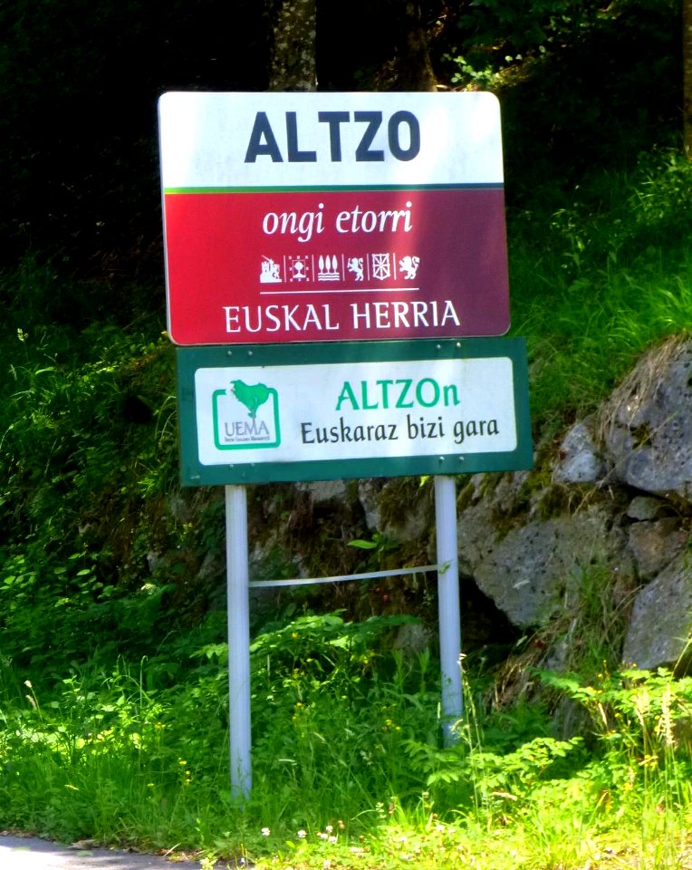 Altzo 77