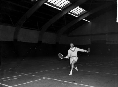 Indoortennis Nederland tegen Belgie, Froment (Belgie) in zijn partij tegen Hajer, Bestanddeelnr 914-9873