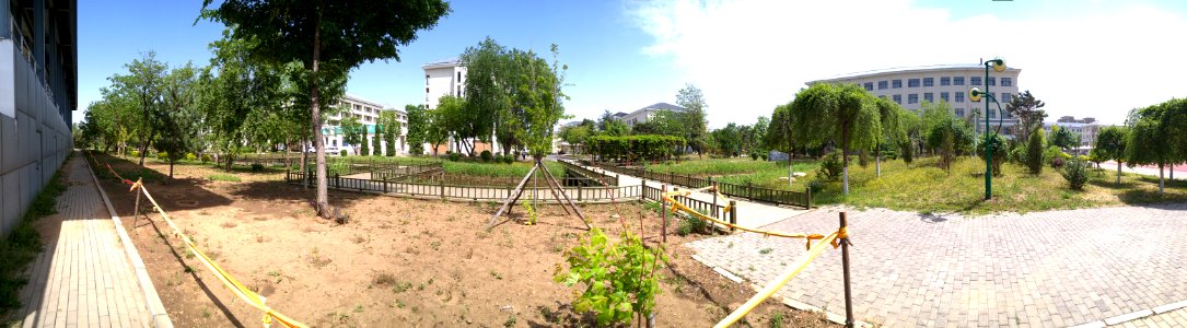 In the new campus of Tieling High School 21