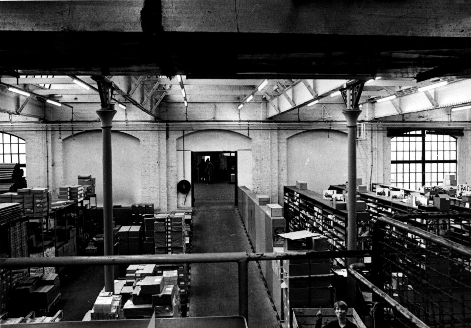 HUA-153342-Interieur van het Algemeen Magazijn Utrecht (AMU)