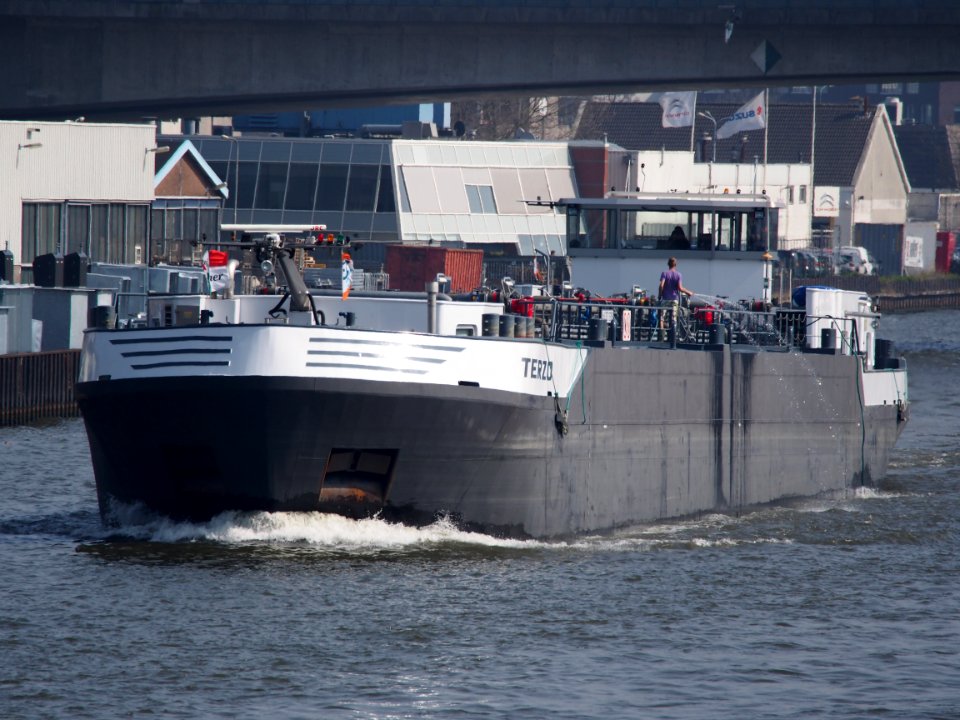 Terzo - ENI 02330163, Amsterdam-Rijnkanaal, pic2